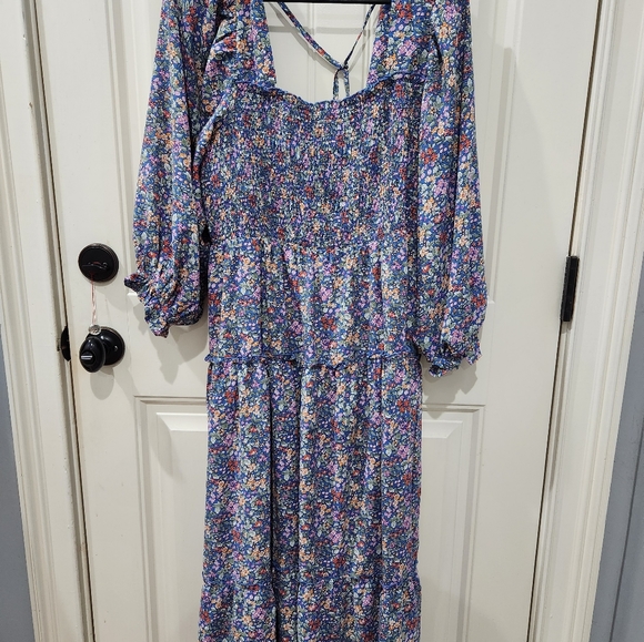Umgee ditsy floral dress - size 1XL - Picture 3 of 3